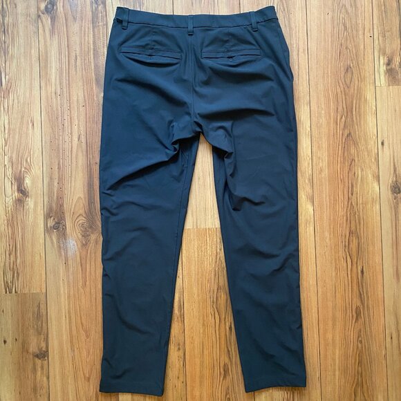 lululemon Commission Classic-Fit Pant, Obsidian, 34W x 32L - Picture 4 of 6